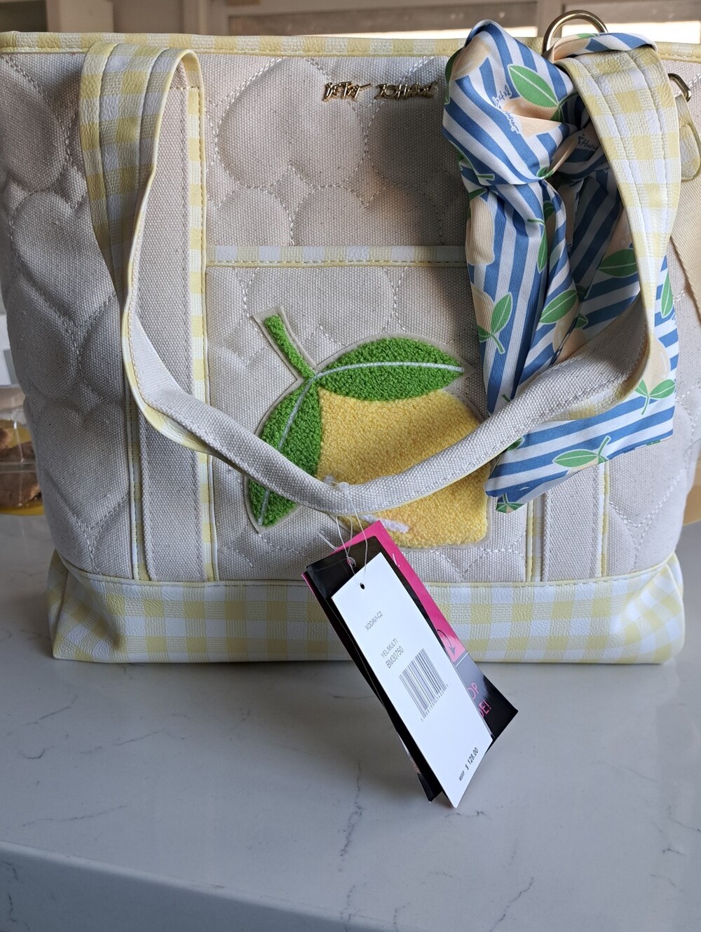 SALE Betsey ToteSet - Picture 2 of 10